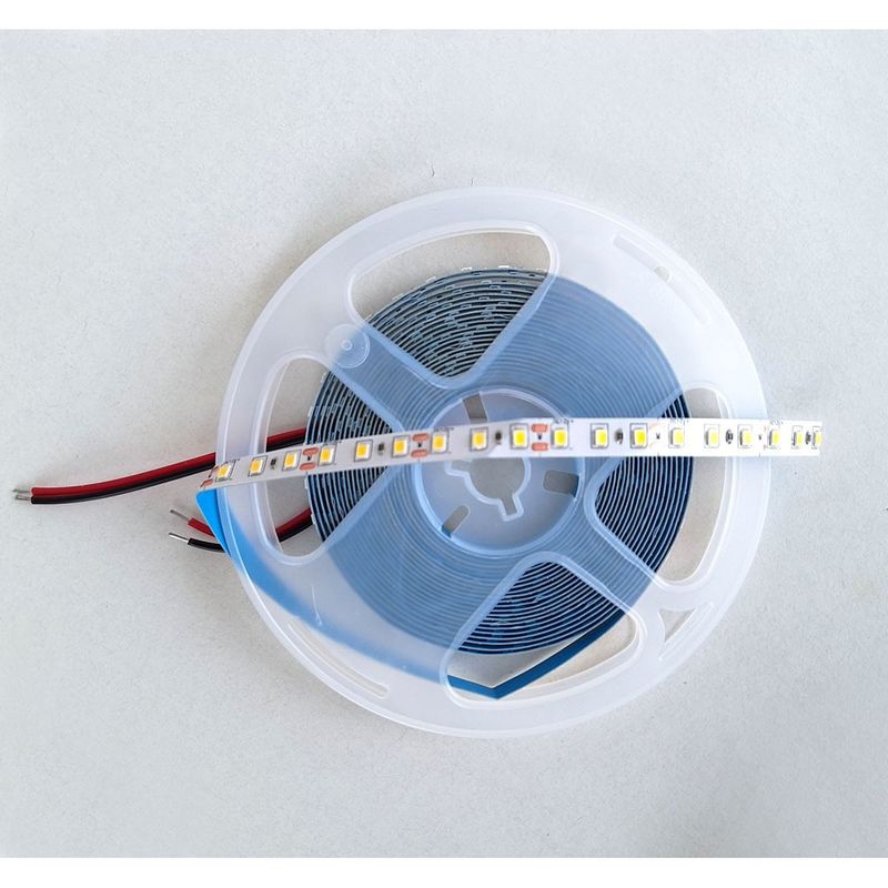 5m/roll SMD2835 สาย LED แบบยืดหยุ่น 120LEDs โรงงานตรง คุณภาพดี 8mm PCB IP20 การตกแต่งภายใน