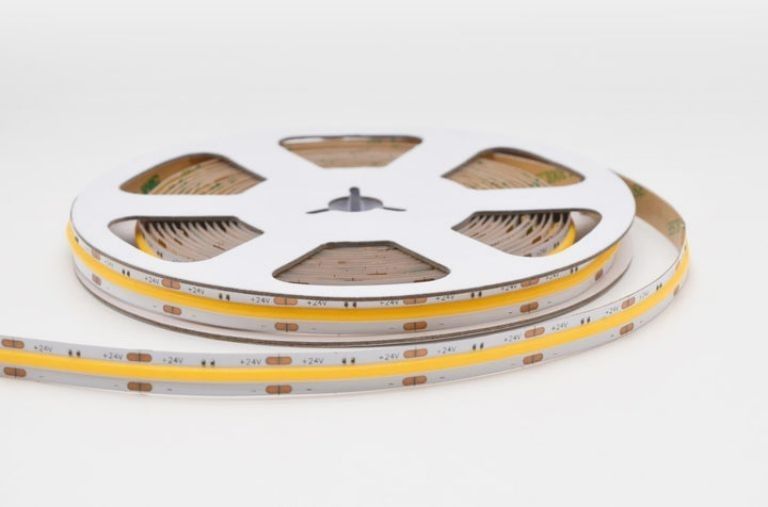 320LEDs / m LED COB สายยืดหยุ่น DC24V 12V 5m 10W สําหรับแสงภูมิทัศน์ -25 50C CRI 90