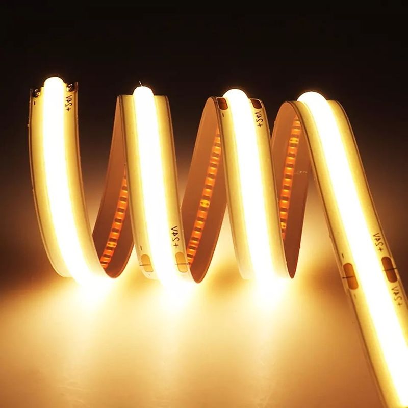 สาย LED Cob ที่ยืดหยุ่นที่มีสีน้ําเงินขาวอบอุ่นและประสิทธิภาพแสงของหลอด 90lm / w