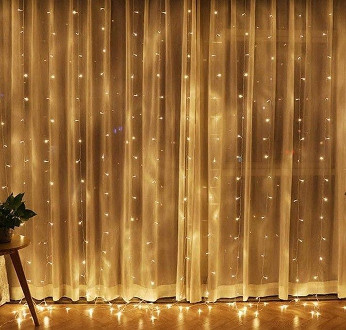 3500K Warm White LED Curtain Light สําหรับตกแต่งห้องนอน 3x2.4m 240d USB Power Modes