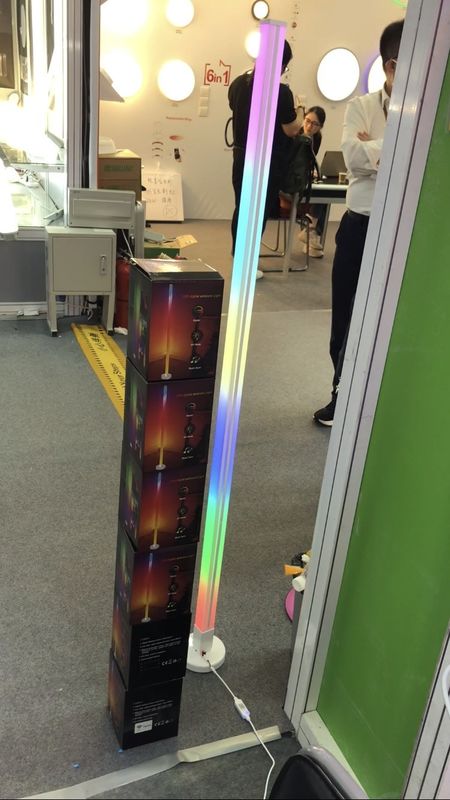 2- RGB IC Smart Corner Light Remote Controlled Tuya รองรับ Google Alexa LED Corner Floor Lamp สําหรับห้องนั่งเล่น