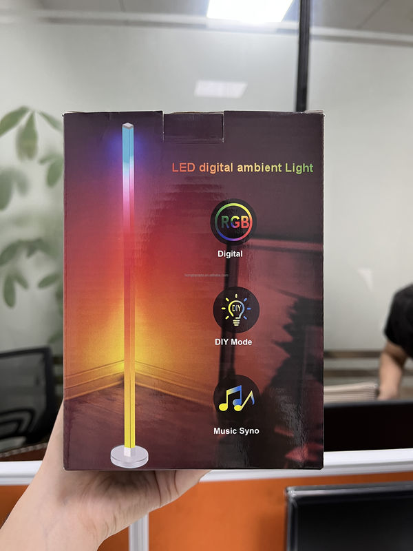 RGB สีสัน Remote Control แสง LED floor Lamp ตัวอย่างฟรีสําหรับแสงสว่างห้องนอน